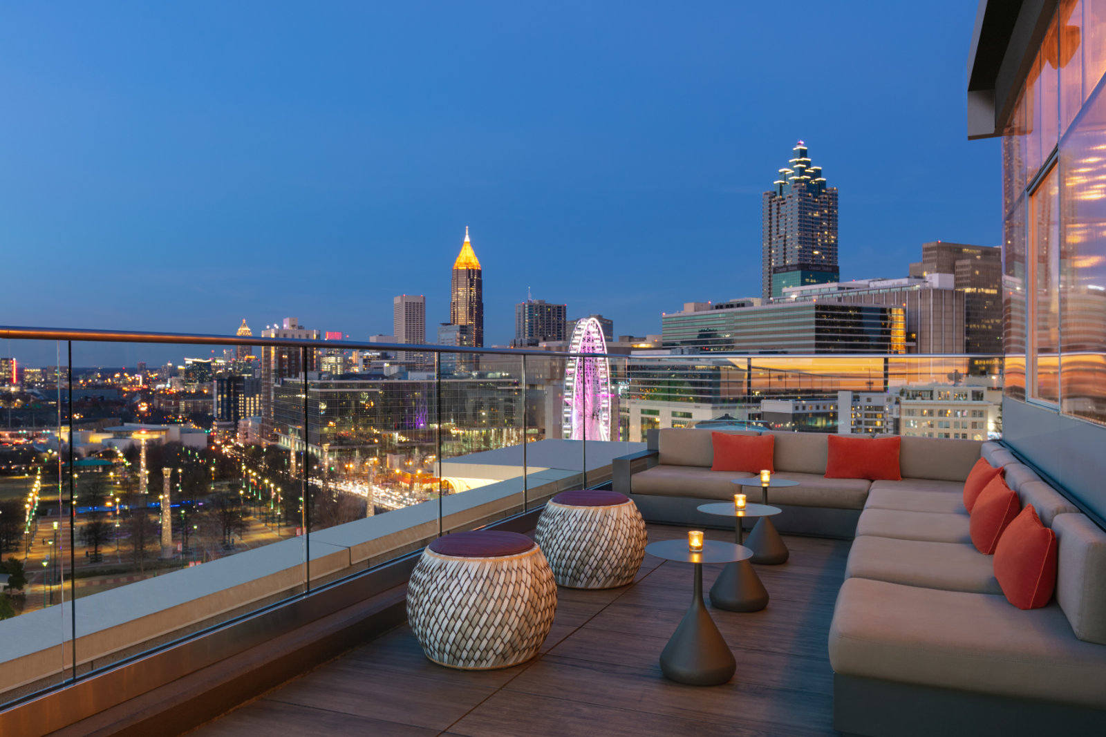 Glenn Hotel Sky Lounge 1442311
