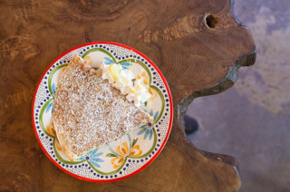 Bd35c Juliannas Coffee And Crepes Magnum