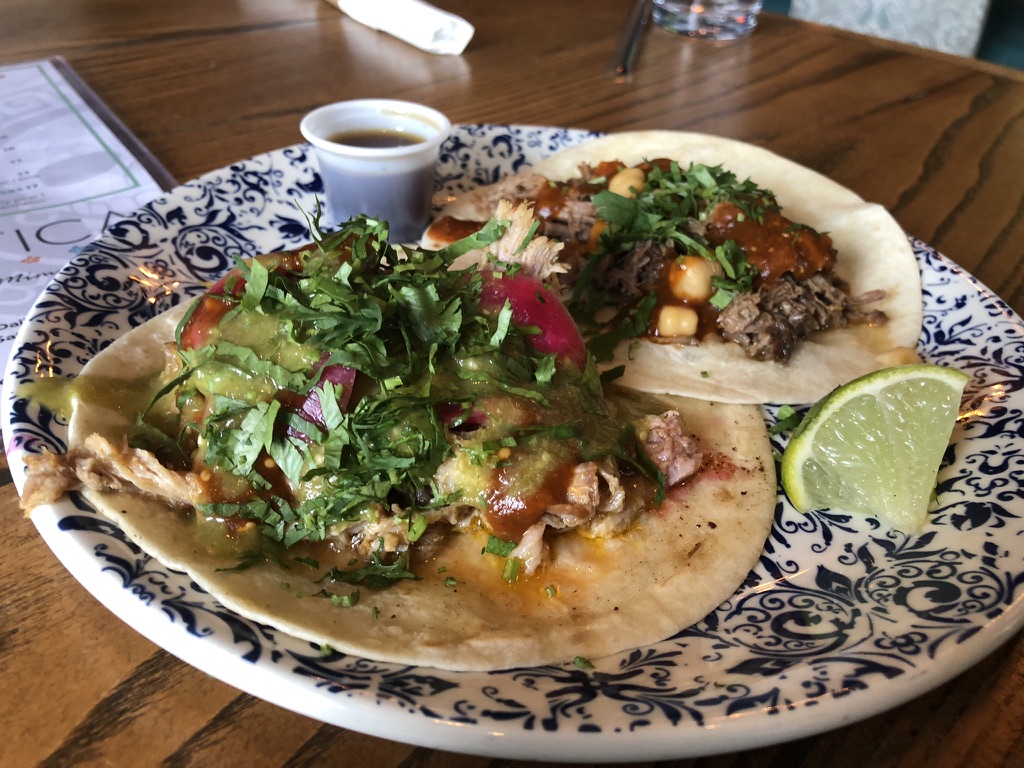 #1 Tacos Botica