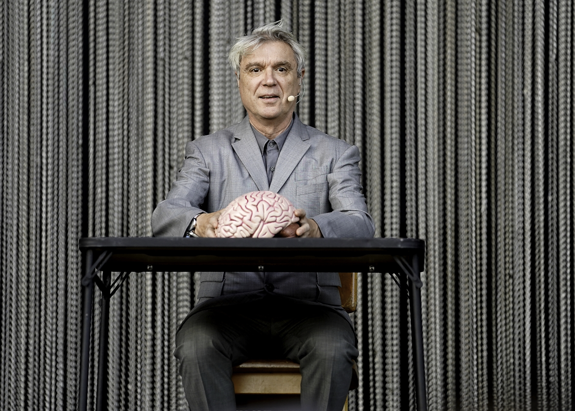 DAVID BYRNE 02